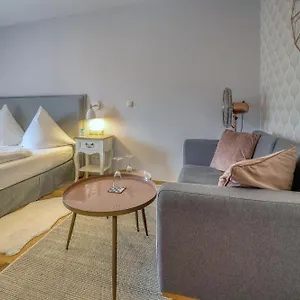 https://zentrale-ferienwohnung-rosea-nahe-kurpark.com-bavaria.com